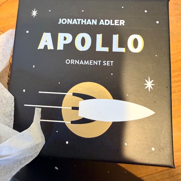 New- Jonathan Adler Apollo Rocket Astronaut Christmas Ornament Set - Picture 5 of 5